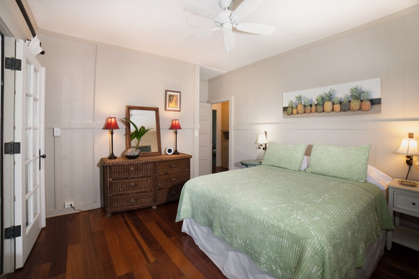 Hale Alaula Kekaha Cottage Vacation Rental bedroom