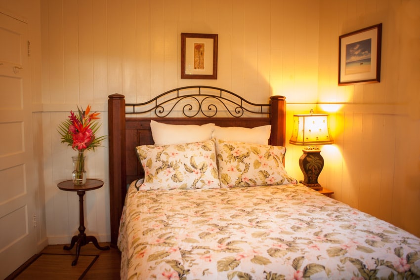 Hale Laakea Kekaha vacation rental, bedroom