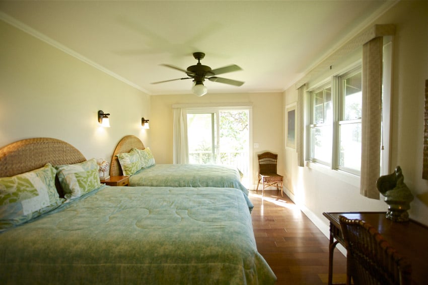 Kimsey Beach House bedroom